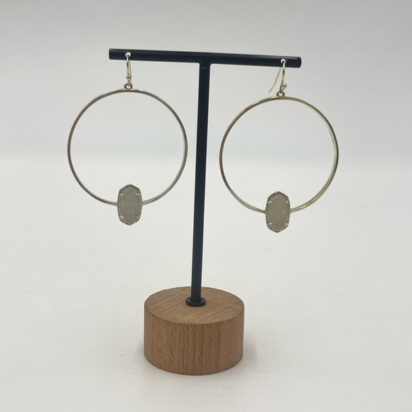Kendra Scott Elora Hoop Earrings - Picture 2 of 5
